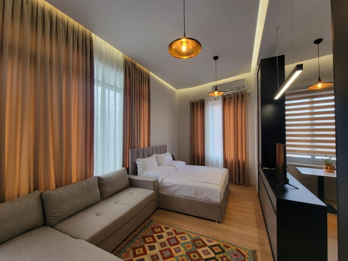 Berhami Studio Apartment Tirana Exterior photo